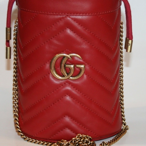 Gucci GG Marmont Matelasse Bucket Bag Crossbody - Picture 3 of 10